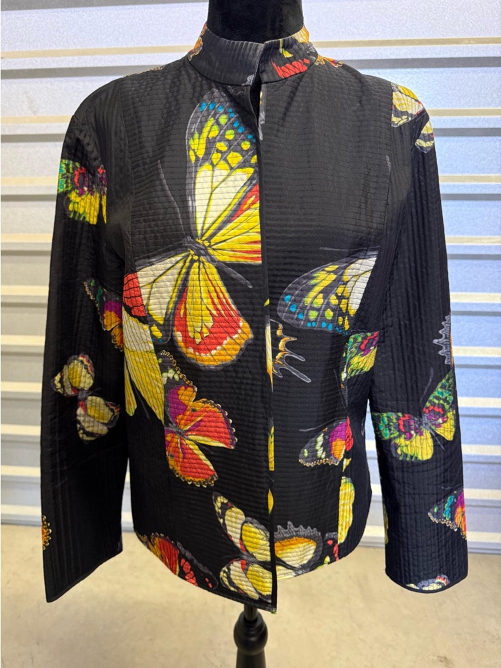 Vintage 100% Silk Nexx Butterfly Print Jacket Size M